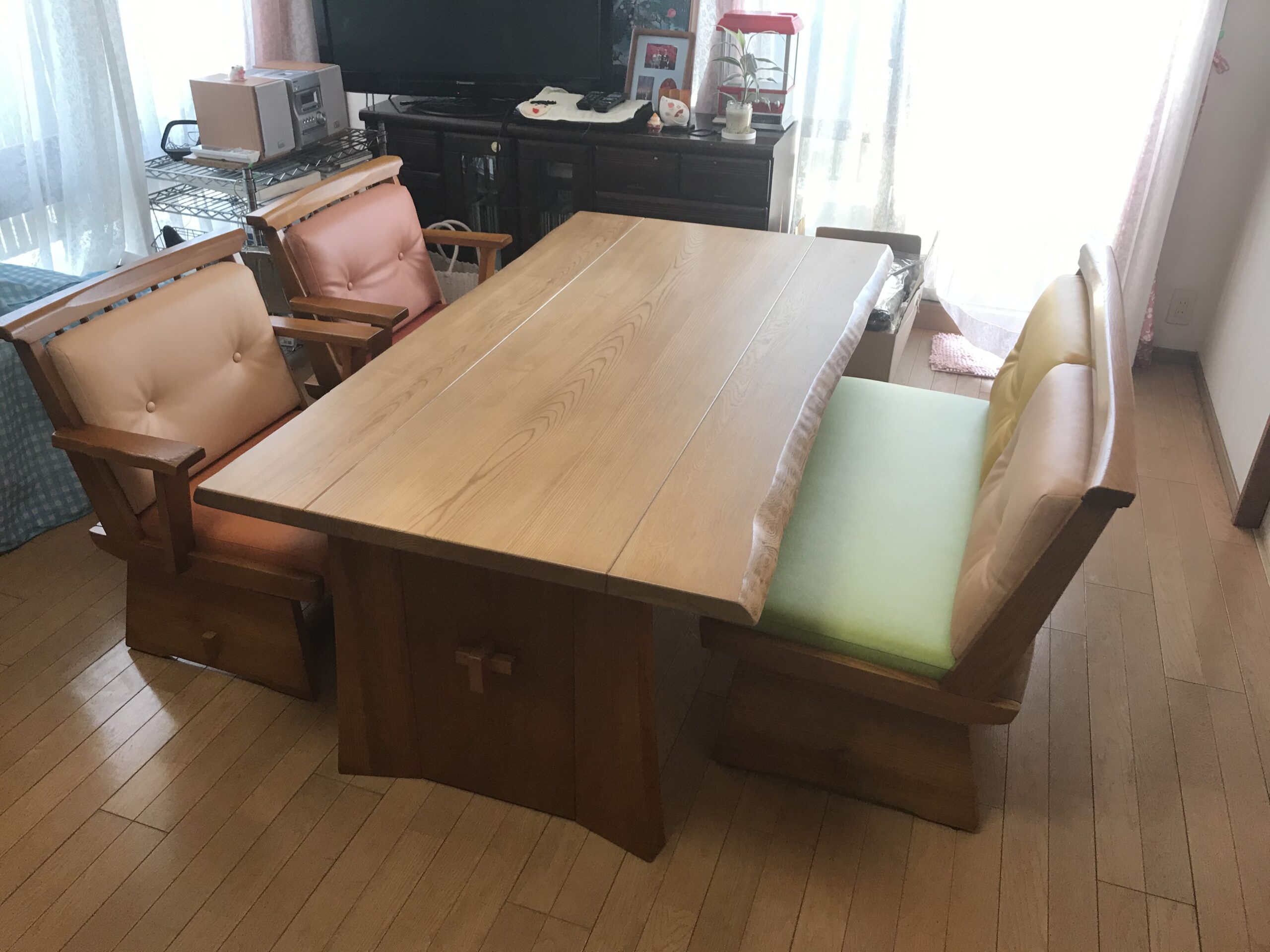 カリモク ダイニングセット 修理 | 佐山製作所