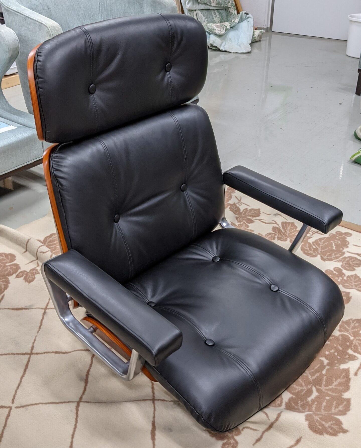 ジロフレックス　ブラサ　ハイバック　本革　デスクチェア　エグゼクティブチェア giroflex ジロフレックス エグゼクティブチェア修理 | 佐山製作所