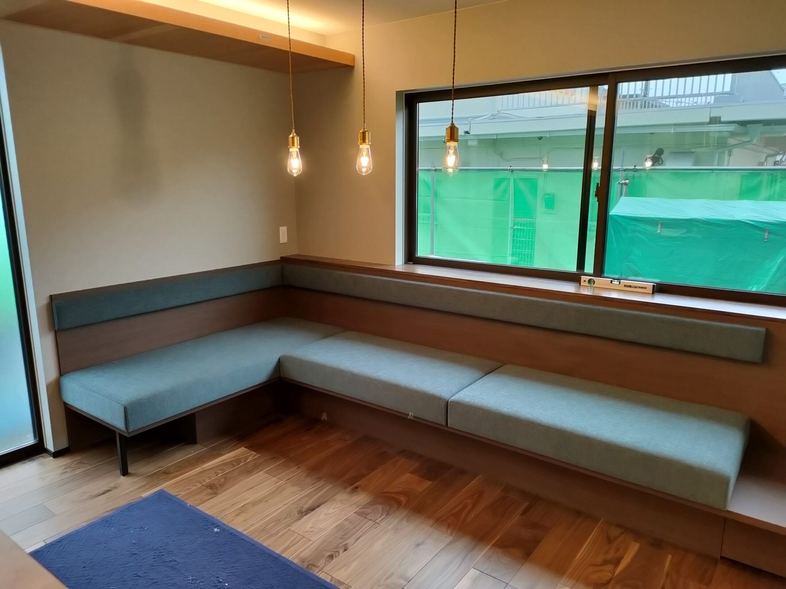 ベンチシート製作 | 佐山製作所