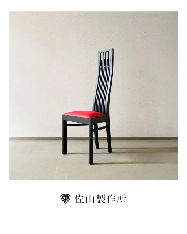 “Reupholstering and refinishing dining chairs”

以前修理を承ったアメリカ人のお客様より、
再びご依頼をいただきました。

今回は、秋田木工のダイニングチェア「2801」を
ミドリオートレザーの Rio-grande#8517 を使用して張替え、
塗装修理も行いました。

#furniture #customfurniture
#家具修理  #アンティーク家具 
#椅子張り替え #repairfurniture 
#家具屋 #佐山製作所 #秋田木工 
#職人技  #craftsmanship 
#upholstery #家具職人 #artisan 
#塗装修理